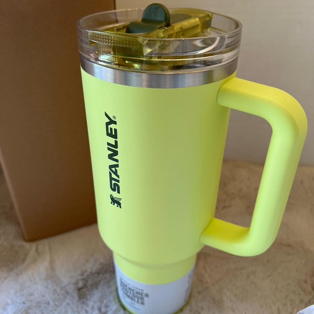 Stanley 40oz Protour Tumbler in Prickly Pear